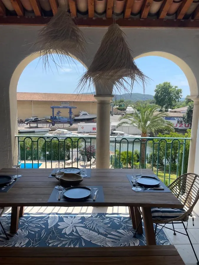 Appartement Avec Piscine Grimaud 0*,