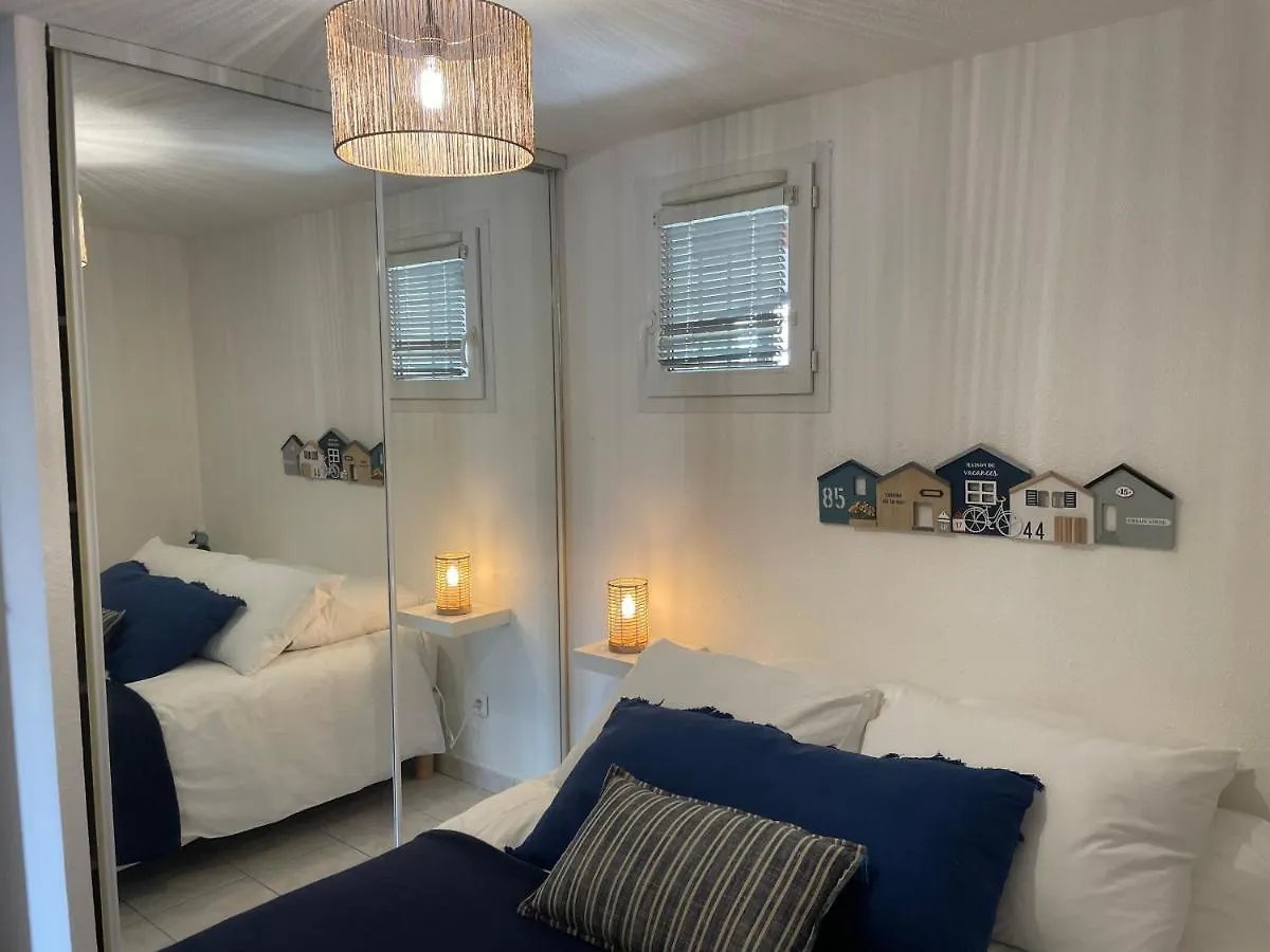 Lejlighed Appartement Avec Piscine Grimaud Frankrig