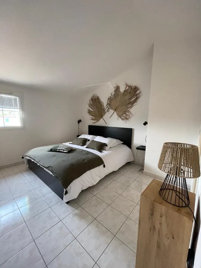 Appartement Avec Piscine Grimaud France